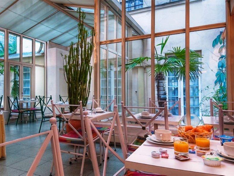 Croix De Malte Hotel Paris Exterior photo